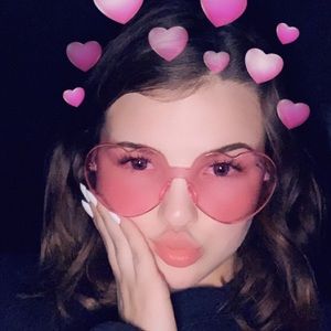 Meet your Posher, Haley